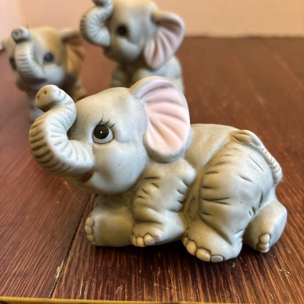 Vintage Homco Set of 3 Baby Elephant Collectible Figurines #1400 Gray Stickers